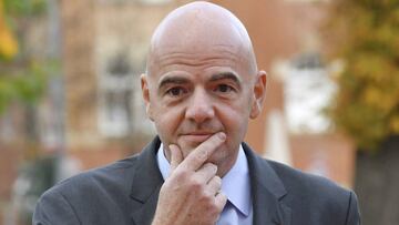 Infantino defiende a Mourinho: "El fútbol le necesita"