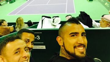 Arturo Vidal disfruta la final de Doha entre Nadal y Djokovic