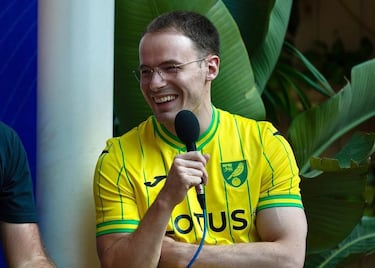 “Pronto tendrá estatus de héroe”: Marcelino encanta al Norwich y lo comparan con crack de la Premier