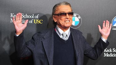 Uno de los más legendarios productores de Hollywood perdió la vida el pasado 26 de octubre en su casa de Beverly Hills a los 89 años. Destacó por películas como 'Chinatown', con la que estuvo nominado al Oscar en 1975 o 'Urban Vaquero'.
