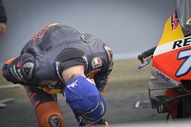 El espía 44 vigila la Honda de los hermanos Márquez en MotoGP