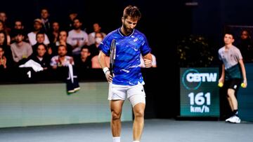 El tenista francés Corentin Moutet, durante un partido en el Masters 1.000 de París.