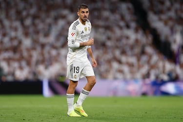 "Gran victoria en casa. Feliz de celebrar así mis 200 partidos con el mejor club del mundo!".