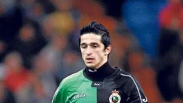 <b>FUTURIBLE. </b>Jonathan Pereira gusta en A Coruña y está en la agenda de Lotina de cara a la 2009-2010.