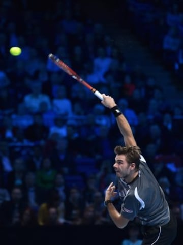 Stanislas Wawrinka venció a Marin Cilic en parciales de 6-3, 4-6, 6-3. El encuentro cerró el Grupo A del Masters de Londres.