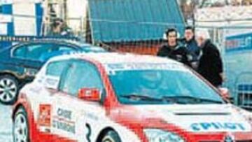 <b>CON TOYOTA. </b>Alain Prost confía en la marca japonesa.