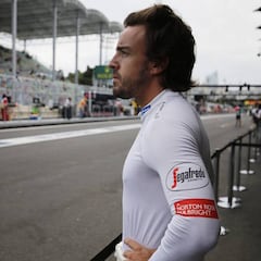 Alonso: "Para el título hay que estar en Mercedes o McLaren"