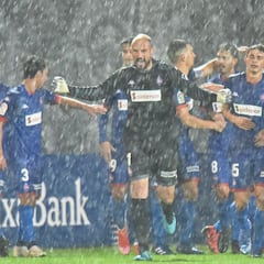 Chute anímico que le llega como agua de mayo a los azules
