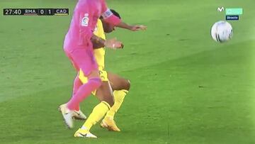 Patada de Ramos a Lozano.