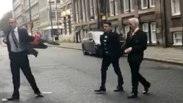 Alexis zanja en Liverpool el último trámite antes de firmar