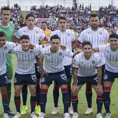 Revelan uniforme alternativo del Club Guadalajara