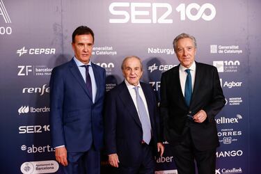 Los periodistas y presentadores de radio, José Ramón de la Morena, José María García e Iñaki Gabilondo.