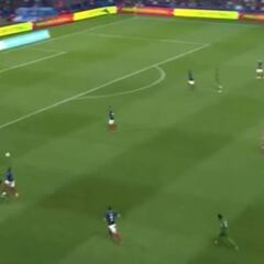 Se supone una cosa pero la realidad es otra: el recurso de Ndombele que define su calidad