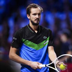 Medvedev acaricia romper su inaudito registro en la ATP