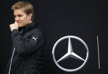 Nico Rosberg durante la presentación hoy en Montmeló (Barcelona) del nuevo híbrido W07 con el que la escudería pretende defender su liderazgo.