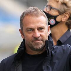 Flick: "Cuando se cierre el mercado hablaré de las metas"