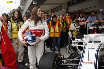 La colombiana se convirtió en la primera piloto latinoamericana en conducir un Formula Uno.