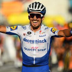 Alaphilippe gana la etapa y es nuevo líder del Tour de Francia