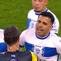 Galdames protagoniza una polémica en Argentina: ¿estuvo bien el VAR?