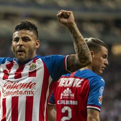 Alexis Vega lloró cuando supo que jugaría en Chivas