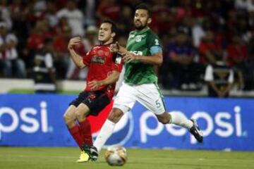 Andrés Roa anotó el gol del Cali y Monsalvo el del DIM.