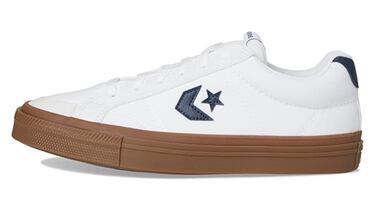 Las zapatillas icónicas de Converse que salvan tu ‘look’ de verano y son el capricho perfecto 