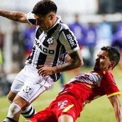 El ex jugador de la U y la UC que brilla en Uruguay y llega a la Roja