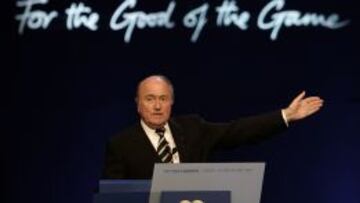 Blatter se enfrenta desde hoy a un Congreso en el que puede tener contestación.