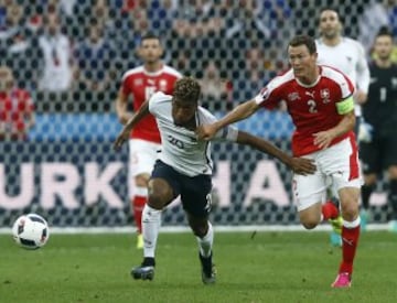 Kingsley Coman y  Stephan Lichtsteiner