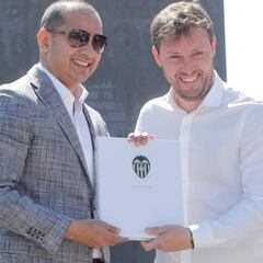 Murthy: "Trabajamos de forma seria para acabar el estadio"