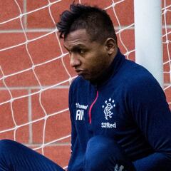 Histórico del Celtic recomienda a Rangers vender a Morelos