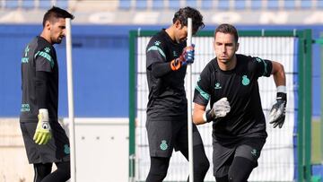 Andr&eacute;s Prieto, Diego L&oacute;pez y Oier Olaz&aacute;bal.