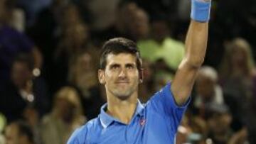 Serena Williams y Djokovic dan el primer paso para repetir título