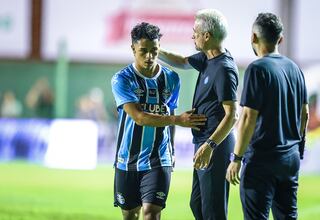 Grêmio blinda a su ‘nuevo Ronaldinho’: Roger