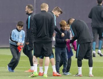 Los jugadores del Barça se lo pasaron como niños