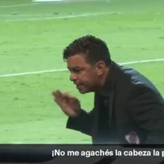 La lección a gritos de Gallardo a Borré en pleno partido