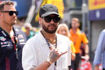 Neymar durante el Gran Premio de Mónaco de la Fórmula 1.