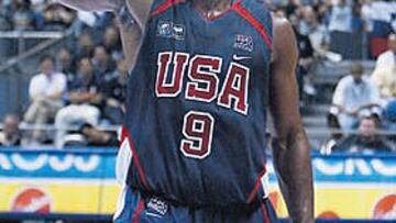 <b>'SÍ, SEÑOR'. </b>Wade se cuadra tras una brillante acción ante Eslovenia.