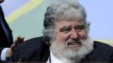 Chuck Blazer pasó de vender botones a ser topo del FBI