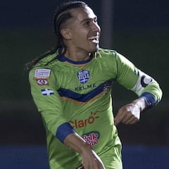 Santa Tecla está con pie y medio en la Final de El Salvador