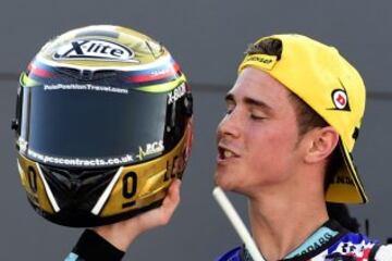 Danny Kent gana su primer campeonato en el Mundial de motociclismo.