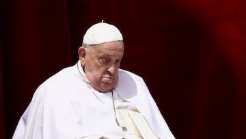 FILE PHOTO: Pope Francis appears on a balcony, on the day of the "Urbi et Orbi" (to the city and to the world) message at St. Peter's Square, on Easter Sunday, in the Vatican, April 20, 2025. REUTERS/Yara Nardi/File Photo