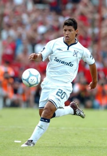 Sergio Agüero con el Atlético Independiente en 2004.