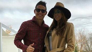 El futbolista James Rodr¨ªguez con la jugadora de voleibol Daniela Ospina cuando estaban casados