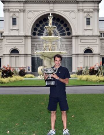 El día después: Federer celebró su título con los fans