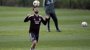 Layún sufre de una afección renal y necesitará al menos un mes para poder recuperarse, lo que lo deja descartado para poder competir en la Copa Oro.