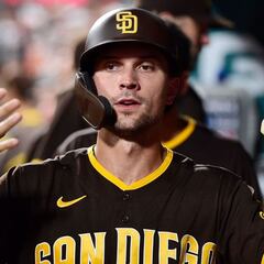 Los Seattle Mariners adquieren a Adam Frazier