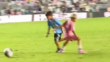 Atención a los movimientos de Ciro Messi que son idénticos a los de su padre