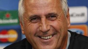Challandes: "Primero a jugar, luego a por las camisetas de Kaká, Cristiano y Raúl"