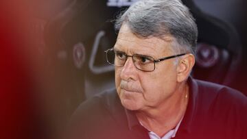 FORT LAUDERDALE, FLORIDA - SEPTEMBER 27: Head coach Gerardo Martino of Inter Miami looks on prior to the match against the Houston Dynamo during the 2023 U.S. Open Cup Final at DRV PNK Stadium on September 27, 2023 in Fort Lauderdale, Florida.   Hector Vivas/Getty Images/AFP (Photo by Hector Vivas / GETTY IMAGES NORTH AMERICA / Getty Images via AFP)